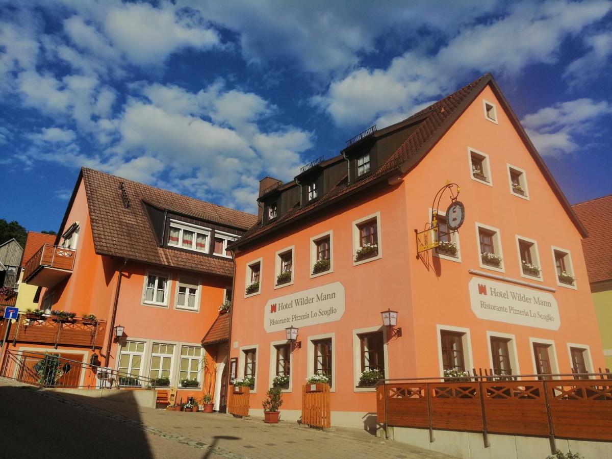 Hotel Wilder Mann Feuchtwangen Exterior photo