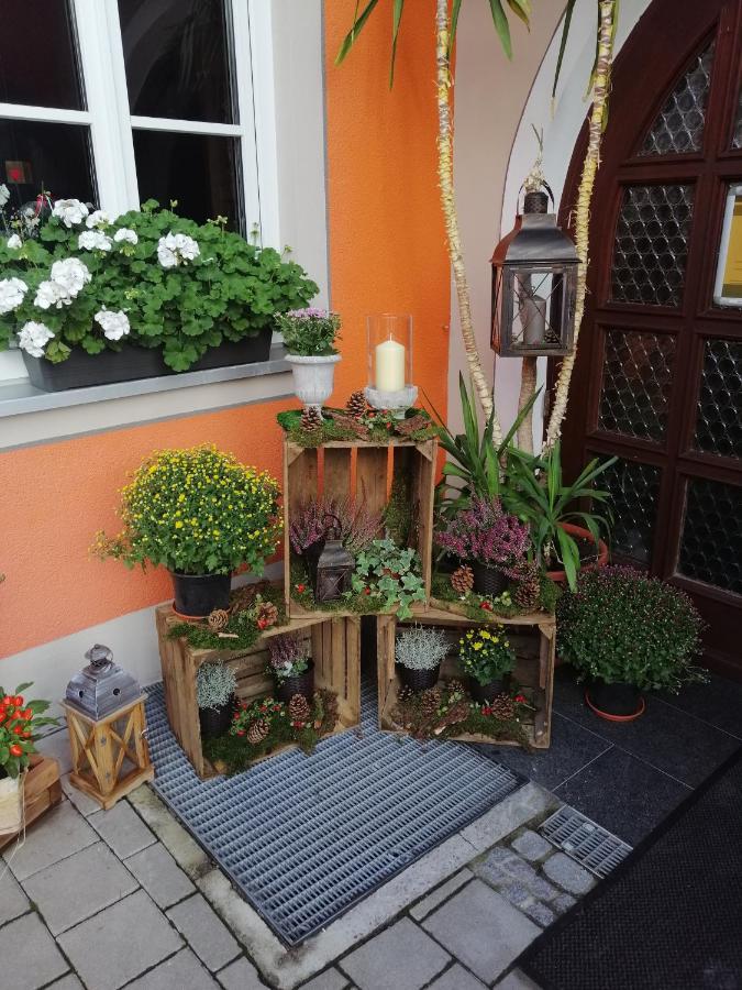 Hotel Wilder Mann Feuchtwangen Exterior photo