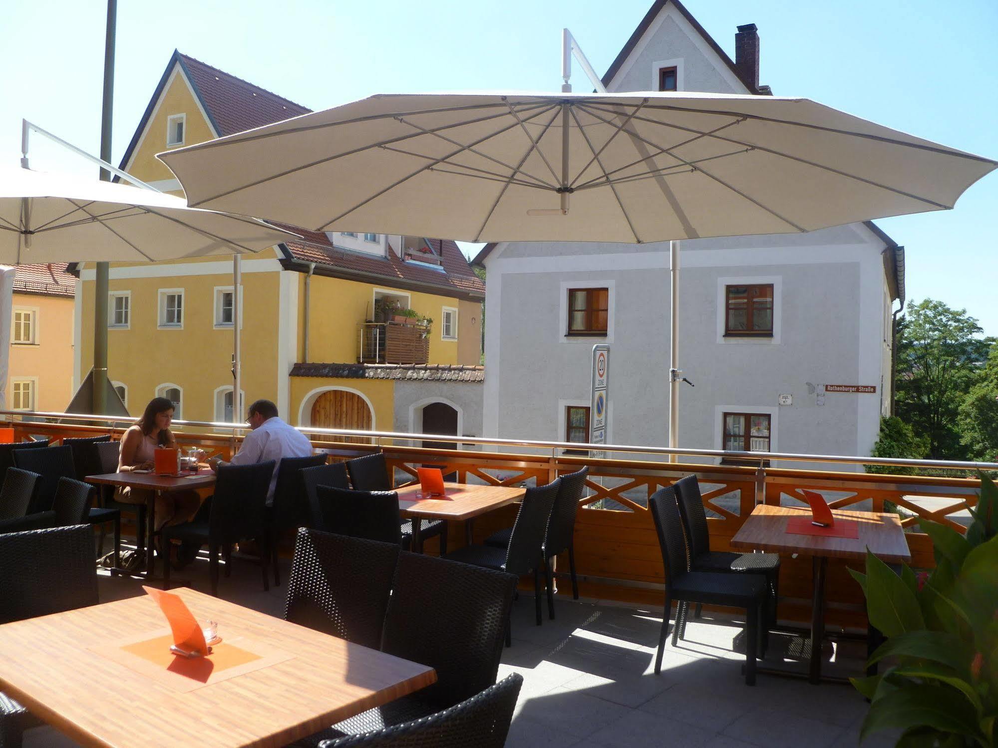 Hotel Wilder Mann Feuchtwangen Exterior photo